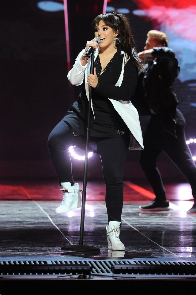 WOW! Niesamowita kreacja Ewy Farnej na jubileuszowym koncercie Polsatu (ZDJĘCIA)