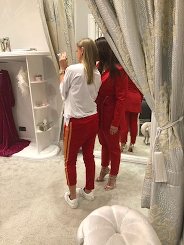 Ewa Farna mierzy kreację na Polsat SuperHit Festiwal 2018 (ZDJĘCIA)