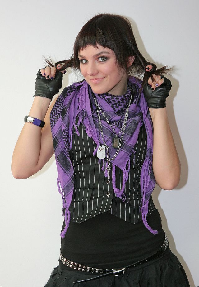 Ewa Farna: Ktoś przychodzi ze zdjęciem, na którym mam 16 lat i pyta: Dlaczego...