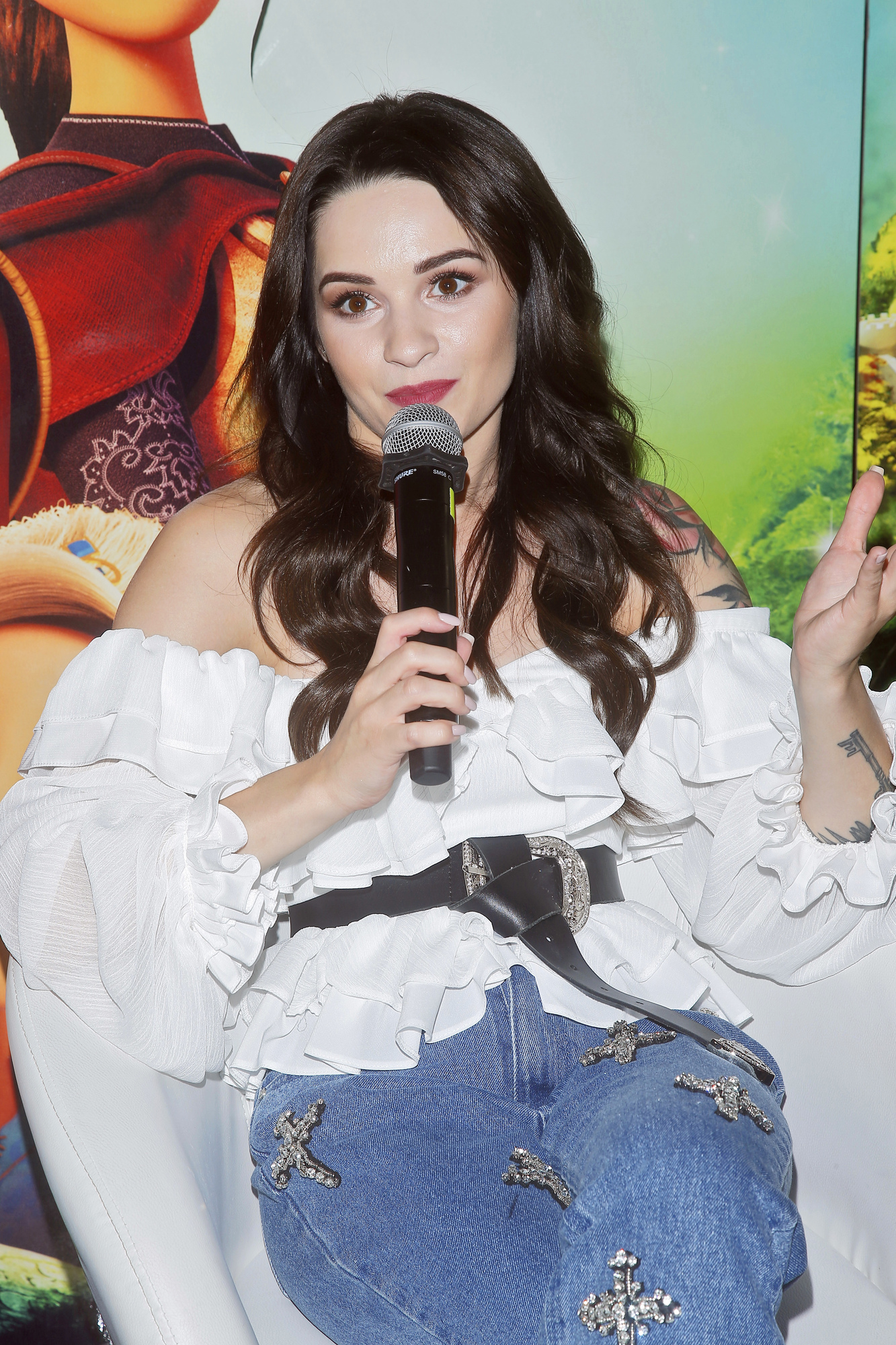 Ewelina Lisowska organizuje LIVE na temat swojego NOSA - miała operację?