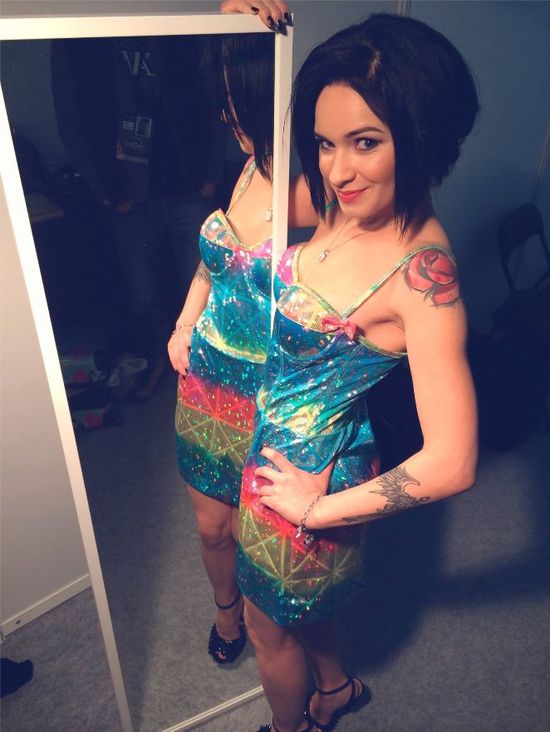 Ewelina Lisowska też zdecydowała się na odważną fryzurę FOTO Ewelina Lisowska też zdecydowała się na odważną fryzurę FOTO