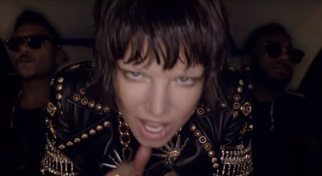 Seksowna (?) Fergie w klipie Like It Ain't Nuttin'