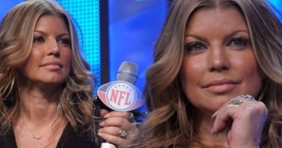 Fergie przesadziła z opalaniem (FOTO) Fergie przesadziła z opalaniem (FOTO)