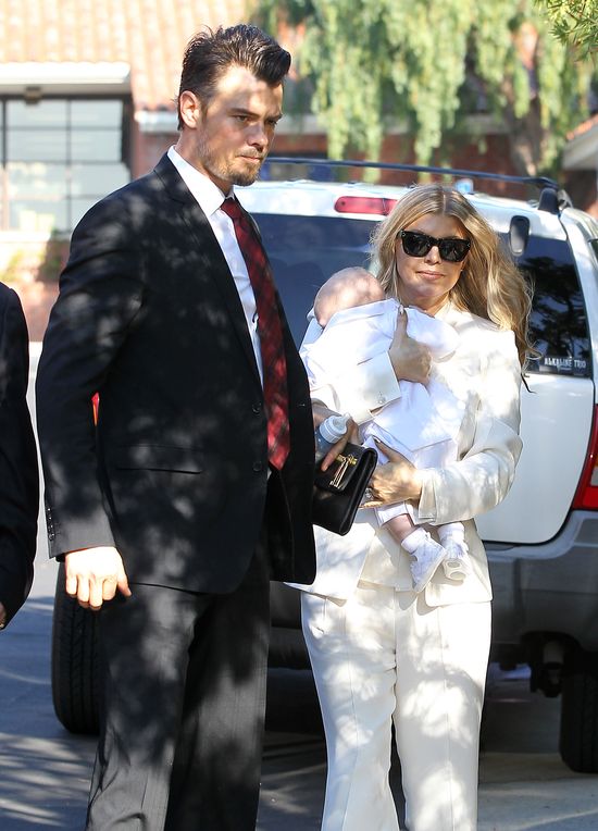 Fergie po raz pierwszy przyłapana z dzieckiem 