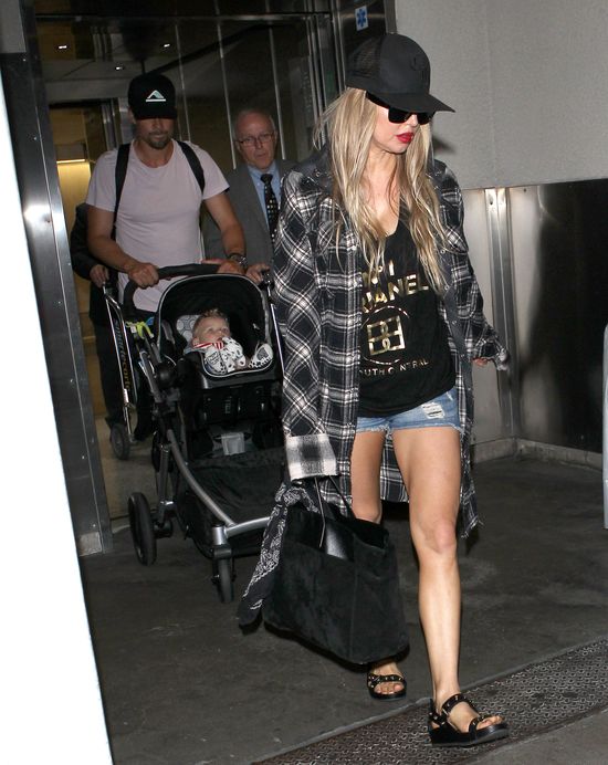 Fergie zbrzydła przed odchudzanie i treningi? (FOTO)