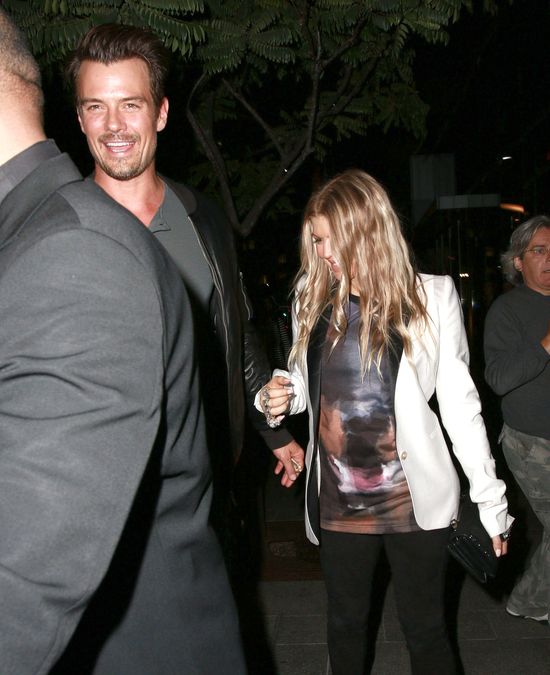 Fergie już pokazała się publicznie po porodzie! (FOTO)