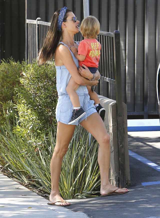 Dziś wszystkie możemy wyglądać jak Alessandra Ambrosio (FOTO Dziś wszystkie możemy wyglądać jak Alessandra Ambrosio (FOTO