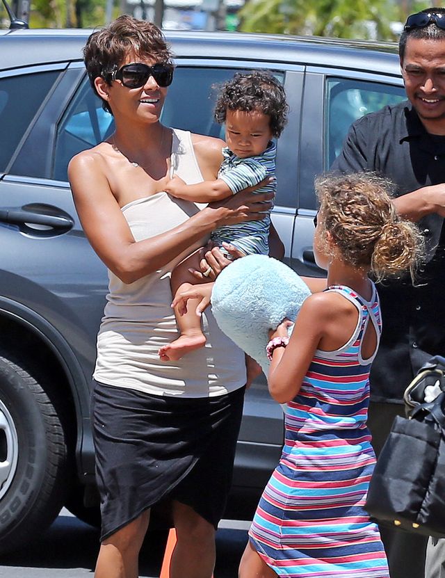  Nowa fryzura Halle Berry. Jest lepiej? (FOTO)