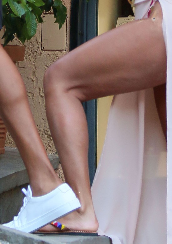 Wielkie uda Beyonce i jej cellulit (FOTO)