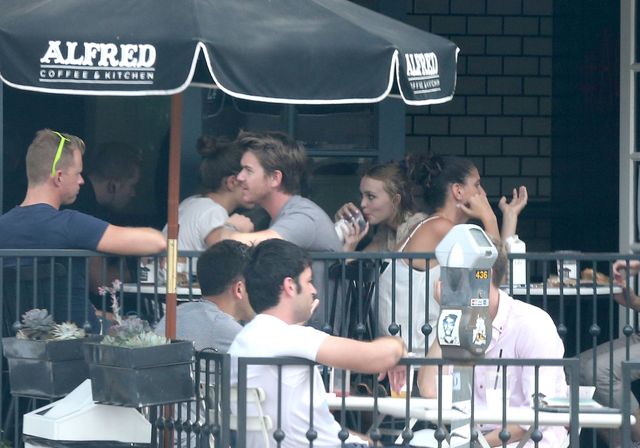 Johnny, za chwilę może być bardzo gorąco! (FOTO)