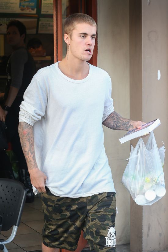 Justin Bieber ODWOŁAŁ trasę koncertową, bo... się nawrócił?!