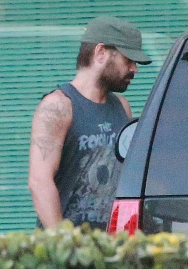 Colin Farrell też zapuścił brodę (FOTO) Colin Farrell też zapuścił brodę (FOTO)