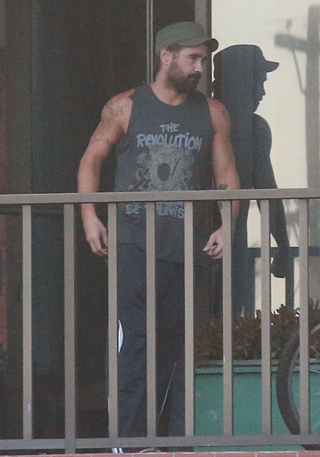 Colin Farrell też zapuścił brodę (FOTO) Colin Farrell też zapuścił brodę (FOTO)