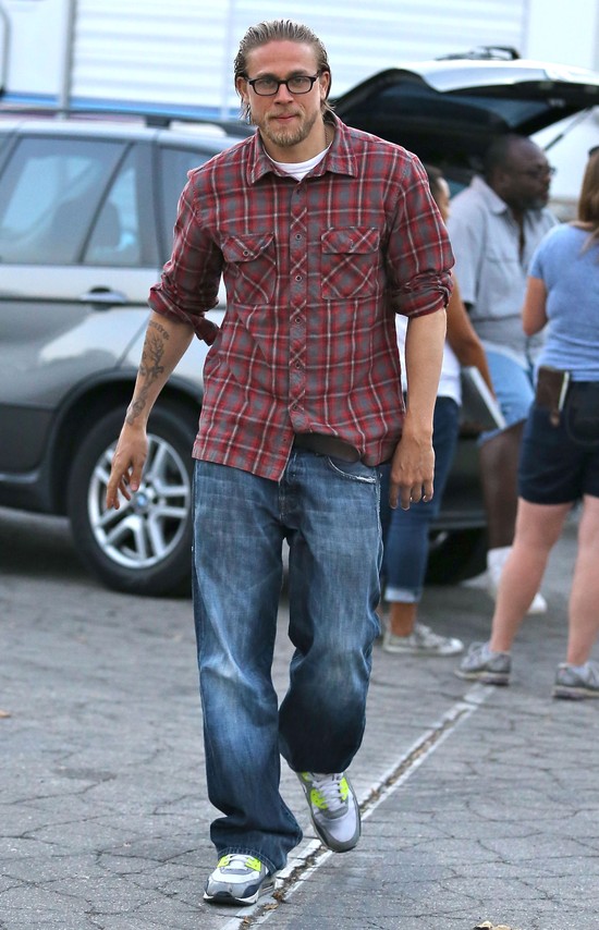 Charlie Hunnam nie zagra Greya. Zagra Króla Artura