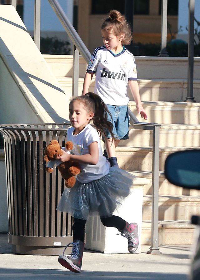 Dzieci Jennifer Lopez są bardziej podobne do ojca (FOTO) Dzieci Jennifer Lopez są bardziej podobne do ojca (FOTO)