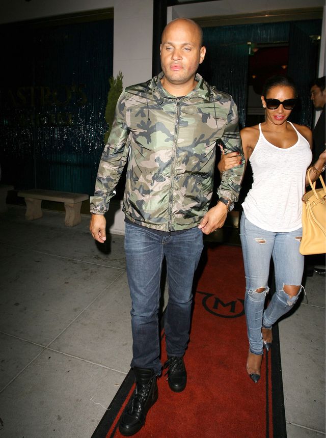 Torba Mel B ma swoje własne miejsce w samochodzie (FOTO) Torba Mel B ma swoje własne miejsce w samochodzie (FOTO)