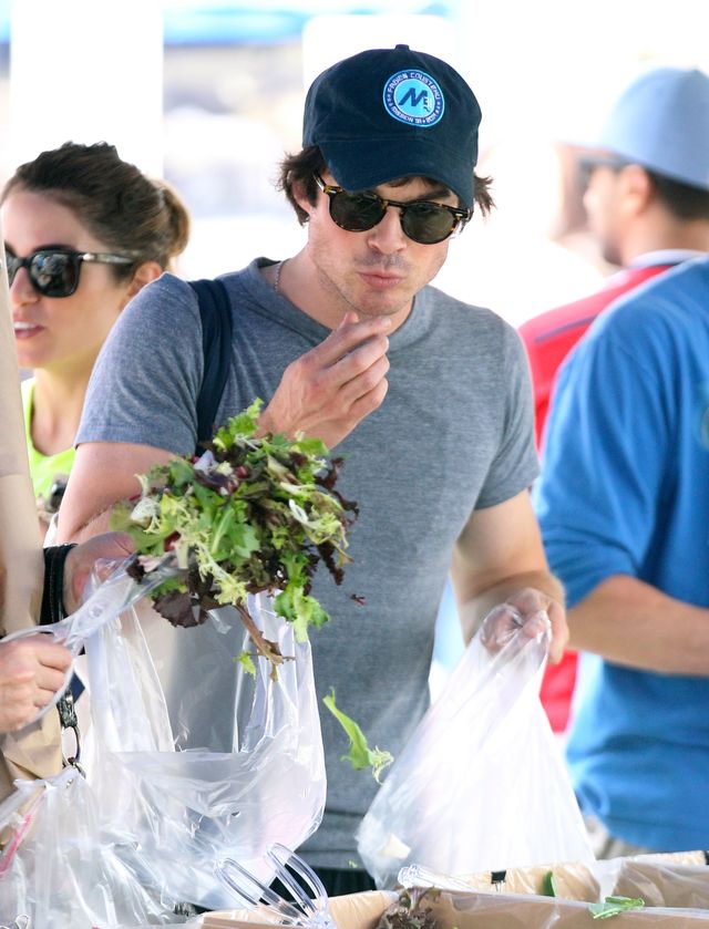 Ian Somerhalder pocieszył się po rozstaniu z Niną Dobrev 