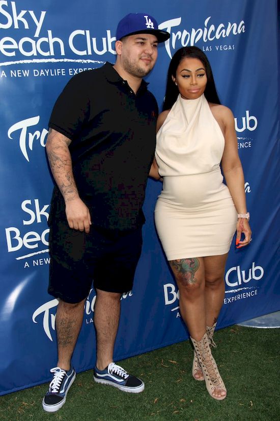 Rob Kardashian waży niemal 140 kg?! I to wina... Blac Chyny (VIDEO)
