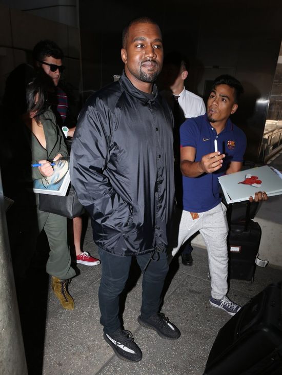 Jak Kanye West traktuje swoich fanów? Wystarczy popatrzeć na TE zdjęcia