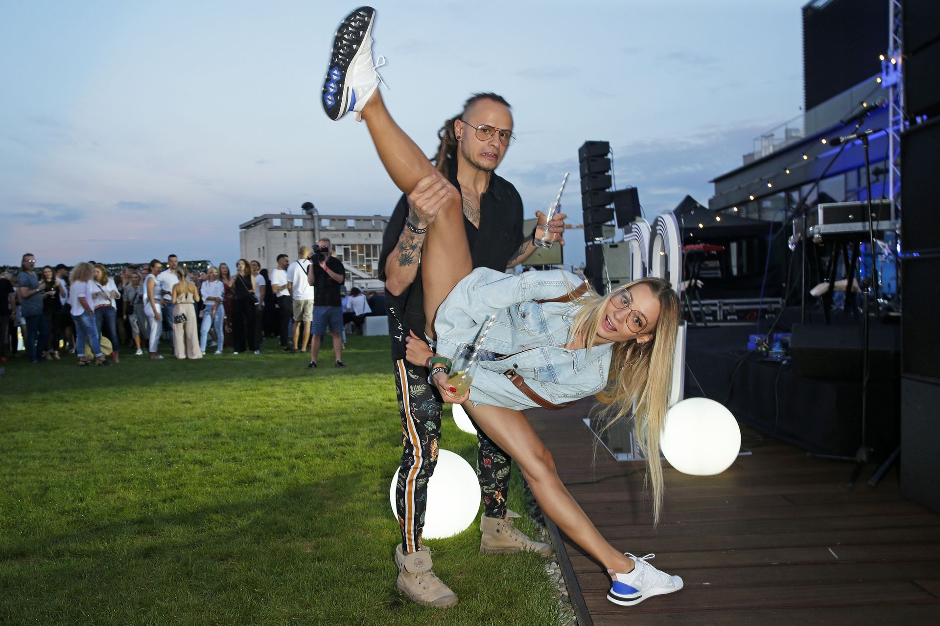 Pamela z Fit Lovers rozkracza się w szpagacie (ZDJĘCIA)