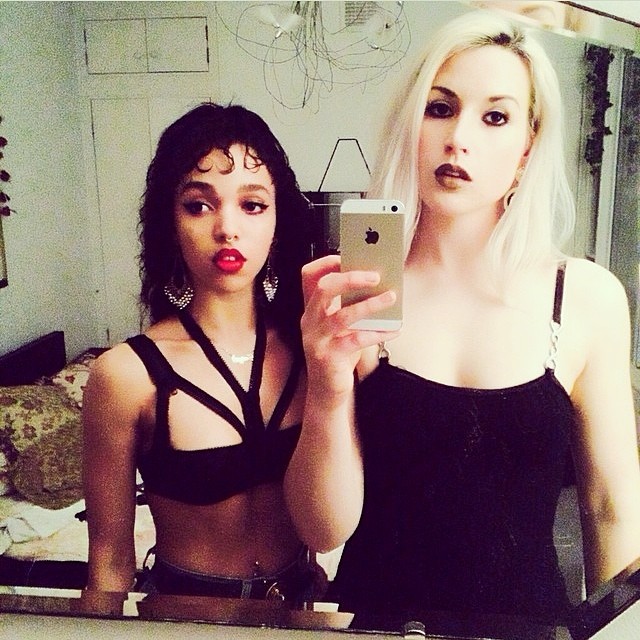 FKA Twigs wyzywana od małp