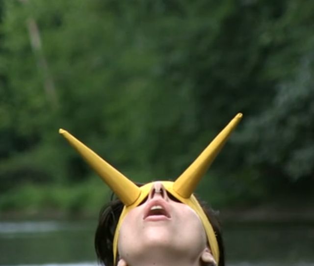 Co robi naga Lady Gaga? (VIDEO)  