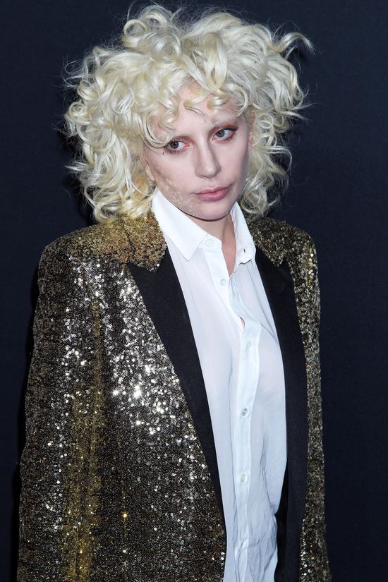 Lady Gaga w niepowtarzalnym występie na Grammy Lady Gaga w niepowtarzalnym występie na Grammy