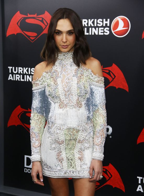 Na flesze działała jak magnes! (FOTO)