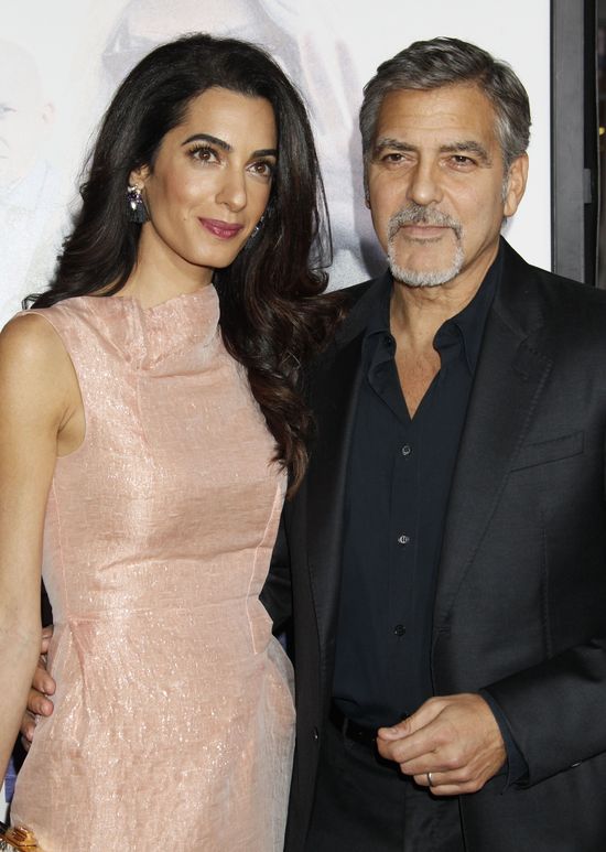 Amal Clooney w swoim żywiole i George w pracy (FOTO)