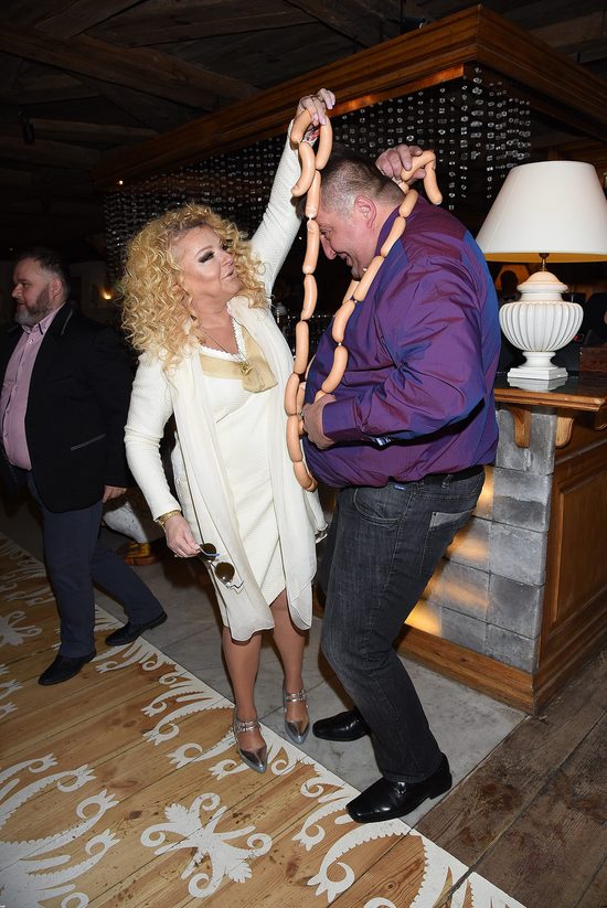 Magda Gessler będzie teraz sprzedawać... kiełbasy! (FOTO)