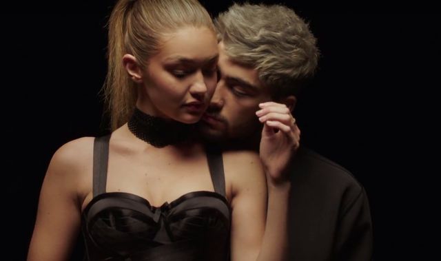 Gigi Hadid wystąpiła w nowym klipie Zayna Malika! (VIDEO) Gigi Hadid wystąpiła w nowym klipie Zayna Malika! (VIDEO)