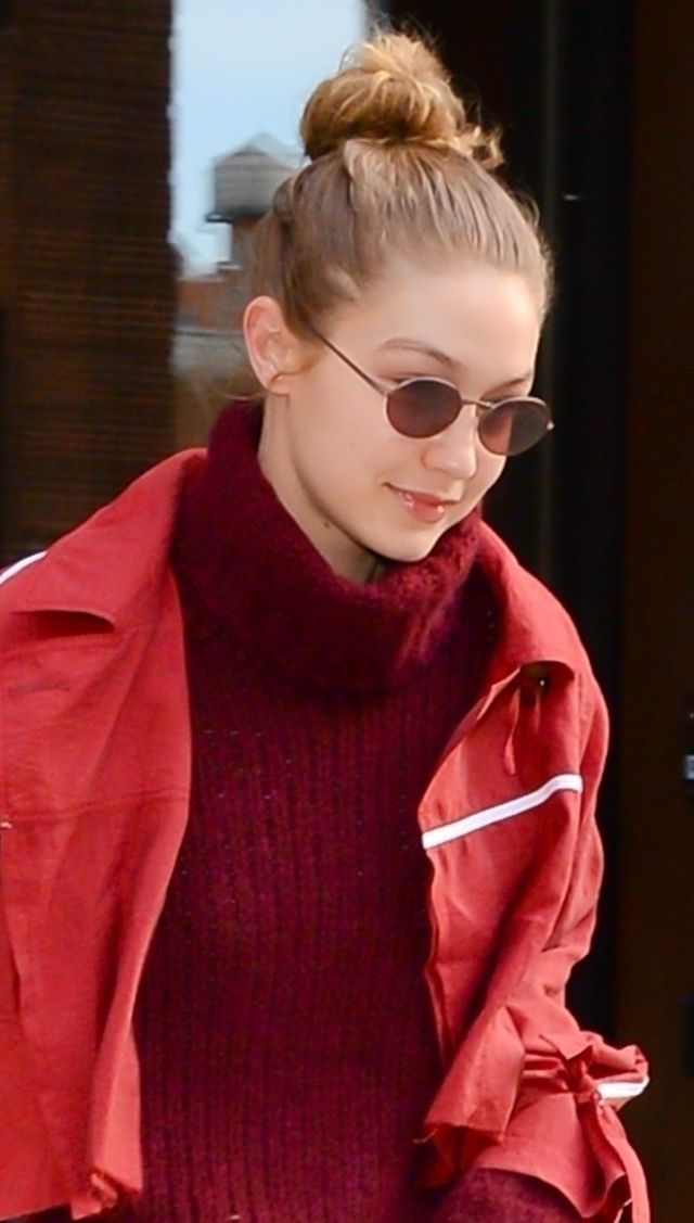 OMG. Ta okładka z Gigi Hadid wywołała BURZĘ