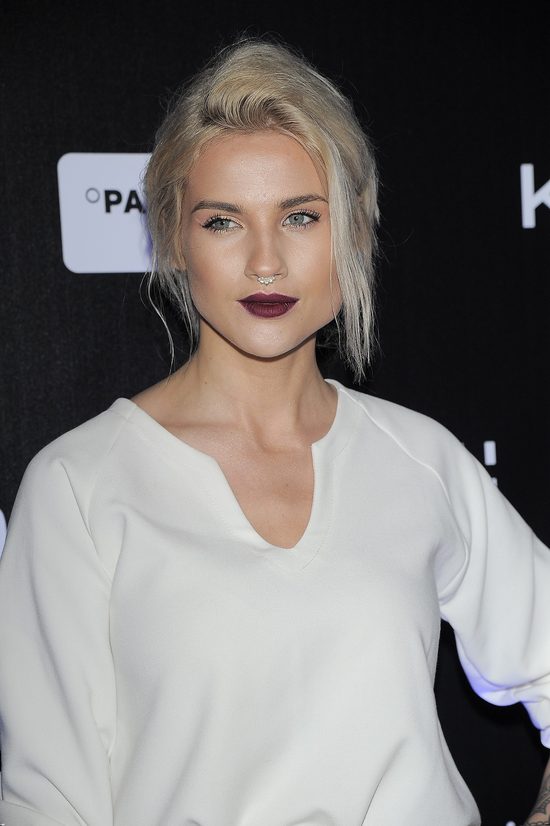 Karolina Gilon w JOY o podobieństwie do Rosie Huntington