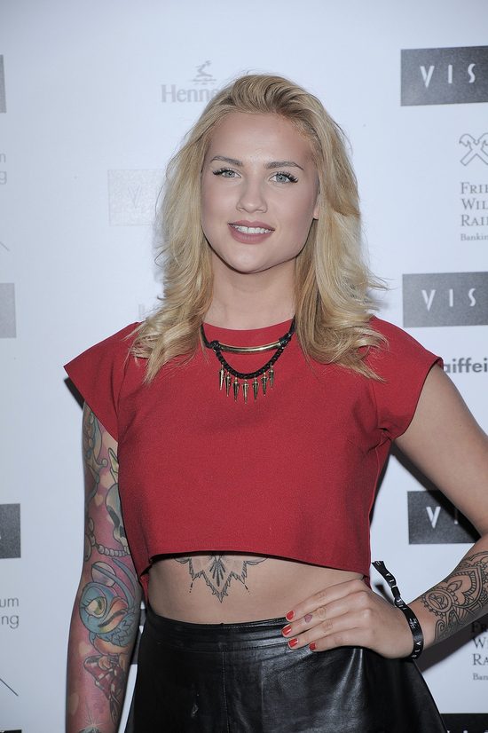 Karolina Gilon pochwaliła się nową fryzurą (Instagram)