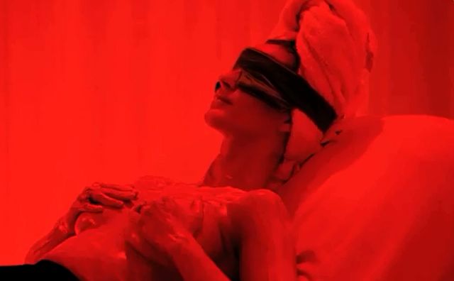 Gisele Bundchen też skusiła się na wampirzy lifting? (FOTO) Gisele Bundchen też skusiła się na wampirzy lifting? (FOTO)