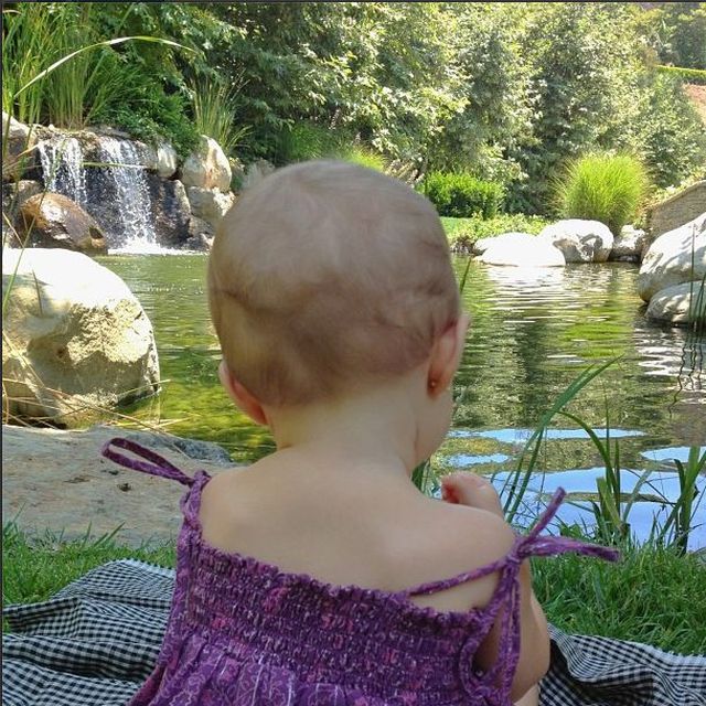 Gisele Bundchen wypoczywa z córeczką (FOTO)