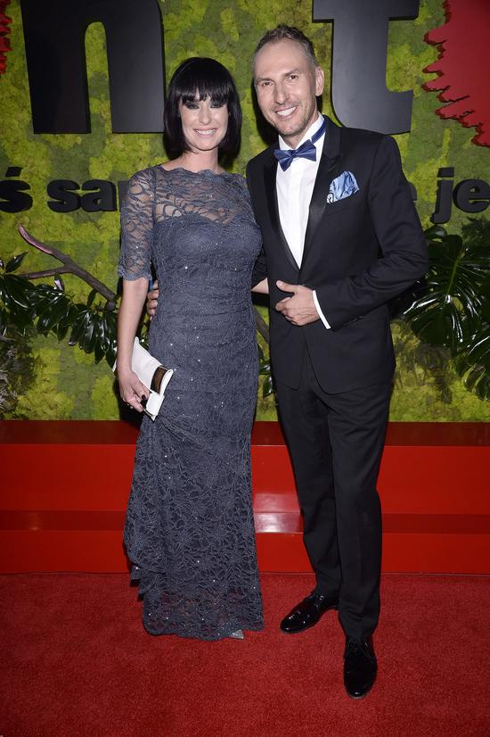 Krzysztof Gojdź już nie chodzi sam na imprezy (FOTO)