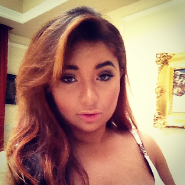 Wiktoria Grycan rozjśniła włosy jak Kim Kardashian (FOTO) Wiktoria Grycan rozjśniła włosy jak Kim Kardashian (FOTO)