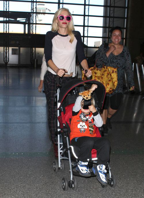 Syn Gwen Stefani, Zuma nie lubi fotoreporterów