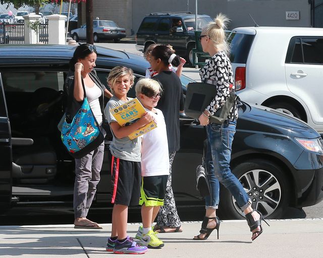 Gwen Stefani przefarbowała synom włosy (FOTO)