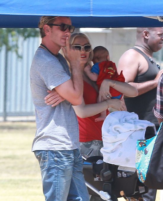 Gwen Stefani przebrała synka za Spidermana (FOTO)