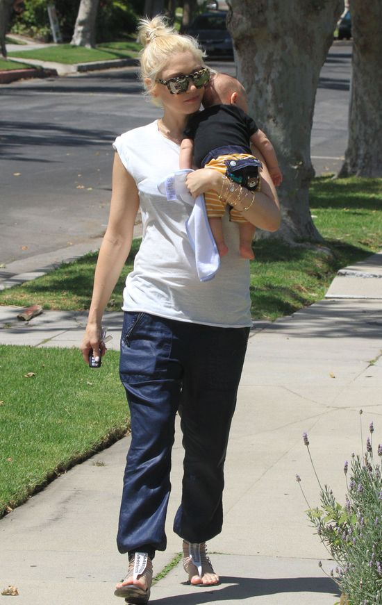 Ten maluszek ma dopiero dwa i pół miesiąca (FOTO)