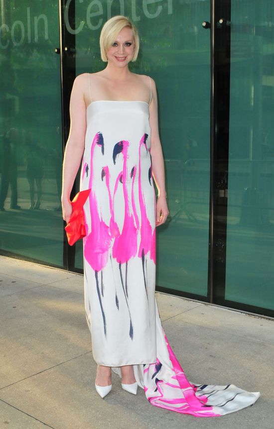 Flamingo! Ta suknia doda ci skrzydeł (FOTO)