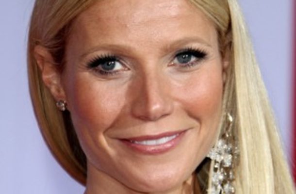 Gwyneth Paltrow – brak majtek pomógł?