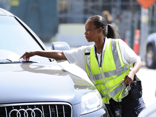 Jake Gyllenhaal zarobił mandat (FOTO)