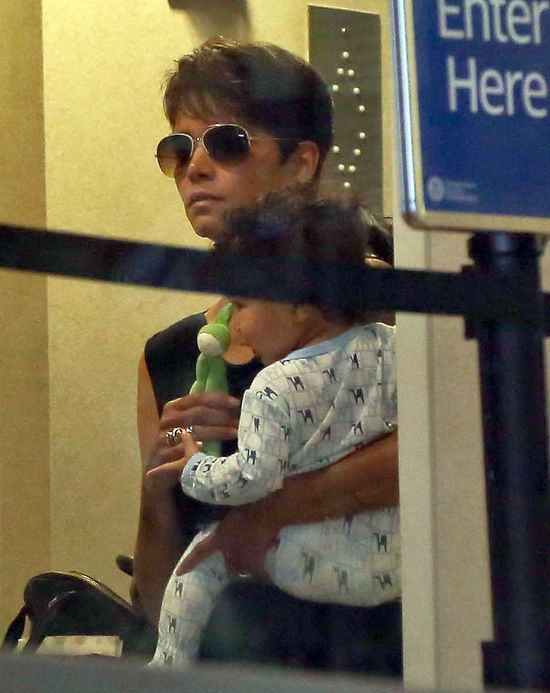 Paparazzi sfotografowali synka Halle Berry! (FOTO)