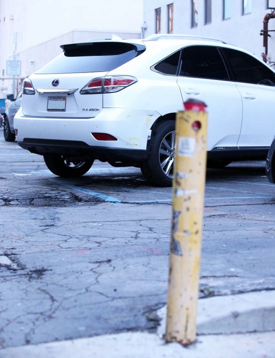 Paparazzi tak zestresowali Halle Berry, że... (FOTO)