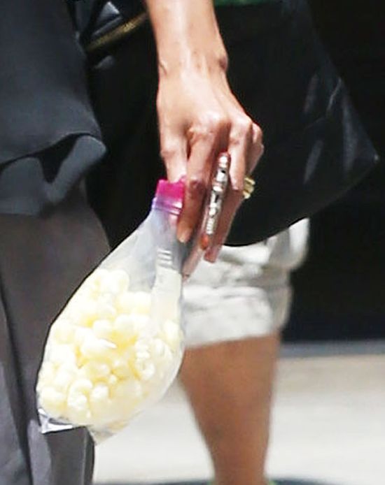 Halle Berry dementuje plotki (FOTO) Halle Berry dementuje plotki (FOTO)