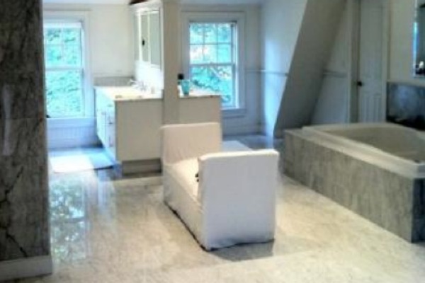 Nowy dom sióstr Kardashian (FOTO) Nowy dom sióstr Kardashian (FOTO)