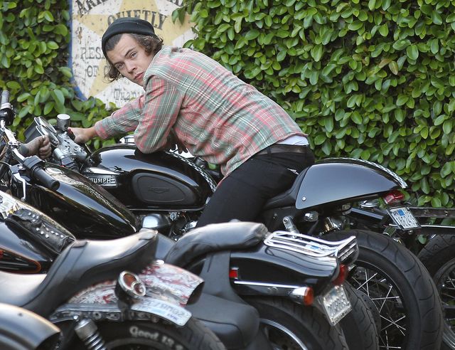 Kendall Jenner desperacko chce odzyskać Harry'ego Stylesa Kendall Jenner desperacko chce odzyskać Harry'ego Stylesa